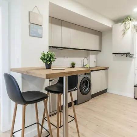 Apartment Modern In With Views *