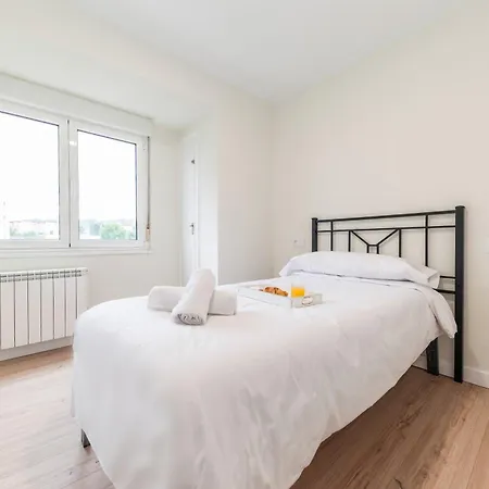 Modern In With Views Oviédo