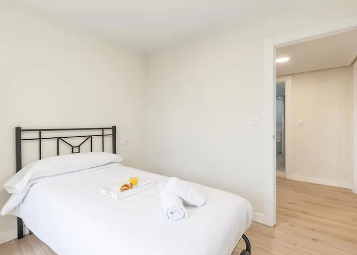 Modern In With Views *